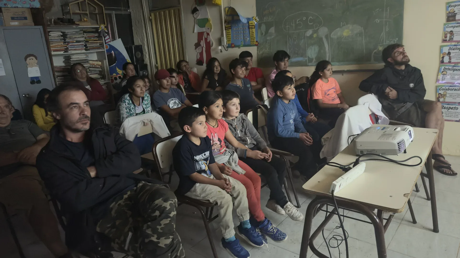 galería backstage 48